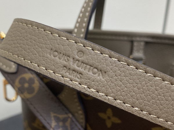 l0*is V*t0n neverfull bandoulière inside out bb