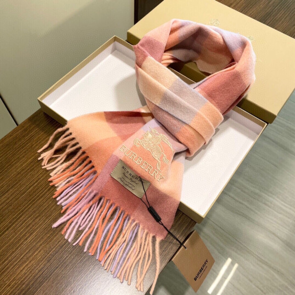 B**rry scarf