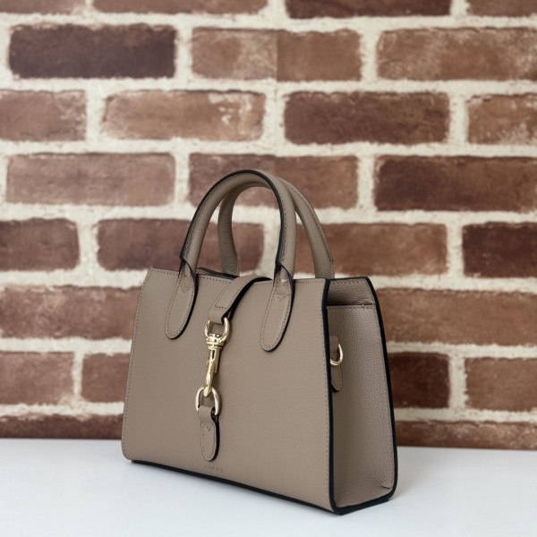 G*u*i small tote bag with hook closure