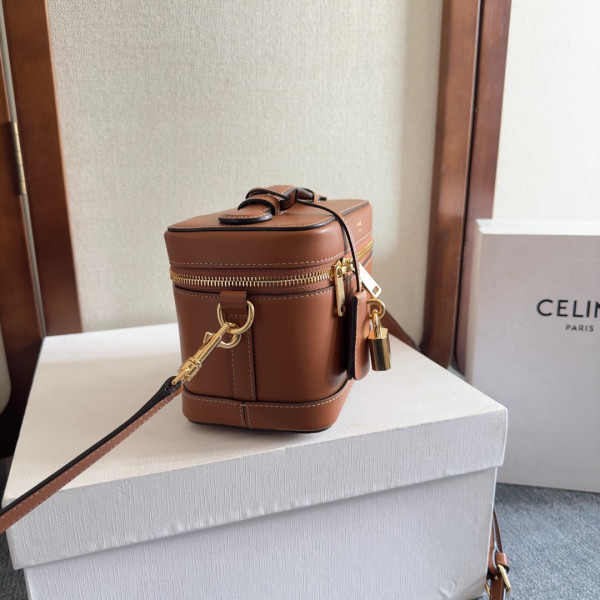 CELIN* VANITY - 18x12x18cm