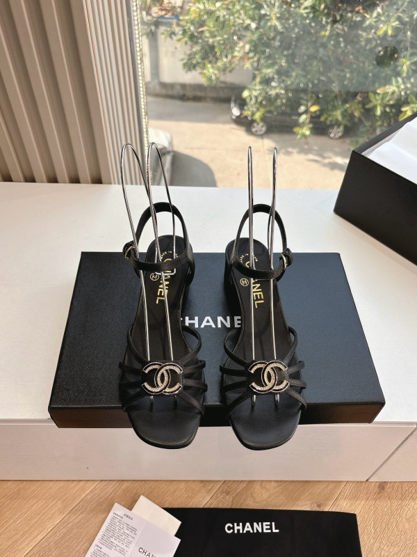 CL SANDALS