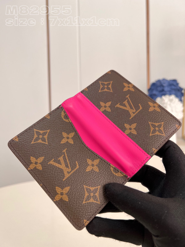 l0*is V*t0n pocket organizer-7.5*11.1*1 cm