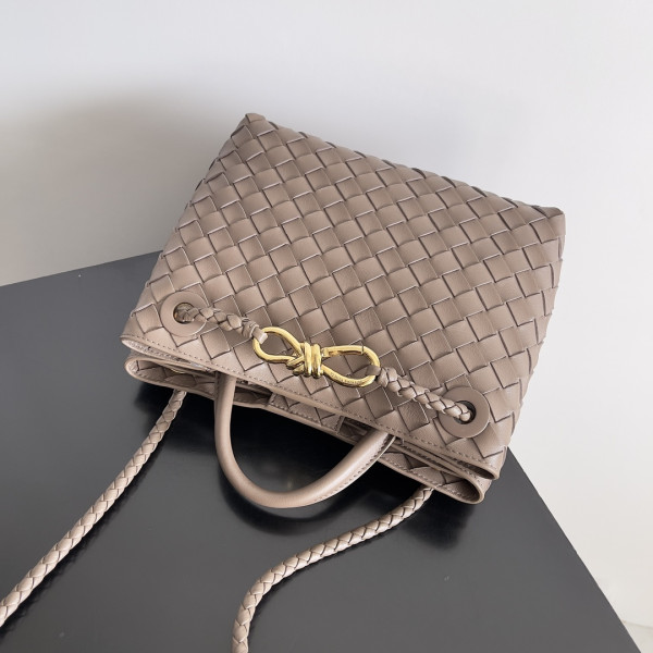 bo*te*ga Ve*ne*ta small andiamo-25*22*10.5cm