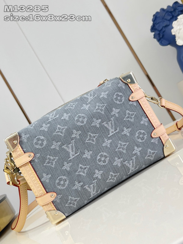 l0*is V*t0n side trunk mm-23.5*16*8.5cm