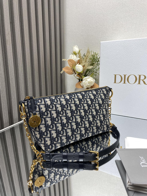 Dirostar Hobo Bag with Chain - 22*14.5*10CM