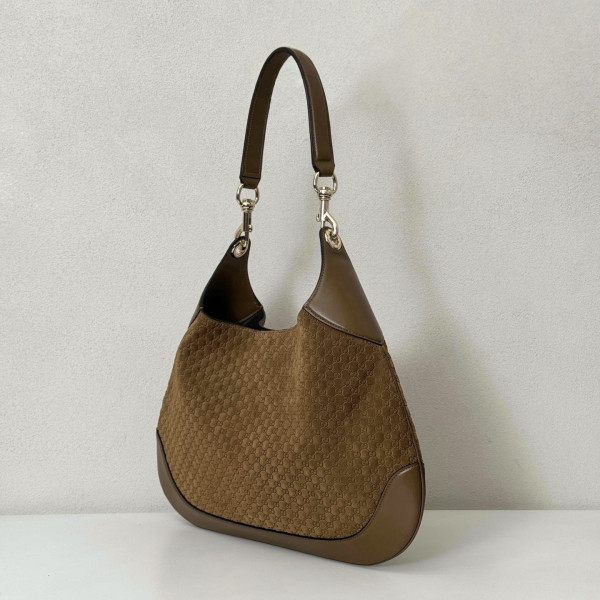G*u*i b medium shoulder bag