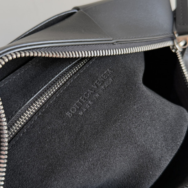 bo*te*ga Ve*ne*ta arco camera bag -28*18*9cm