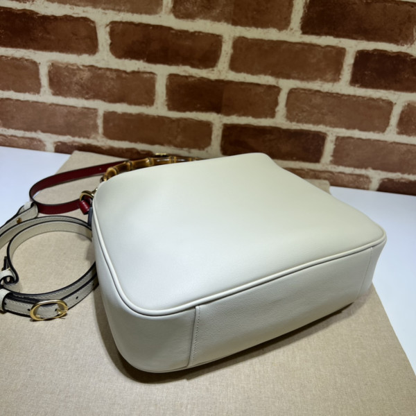 G*u*i diana medium shoulder bag - 30*23*6.5cm