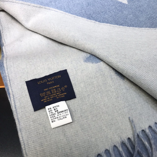 l0*is V*t0n reykjavik scarf