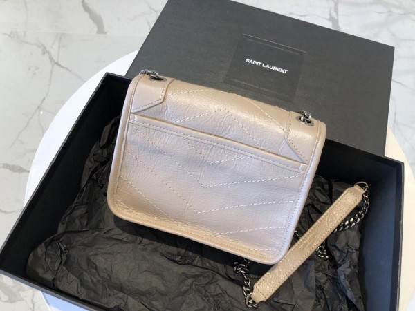 Y*L niki chain wallet