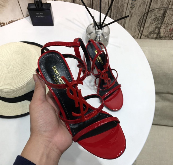 Y*L cassandra platform sandals in patent leather