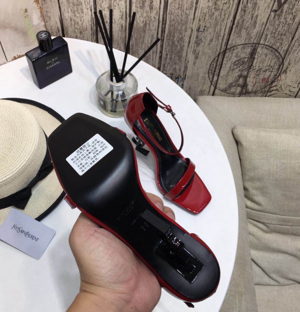 Y*L opyum sandals